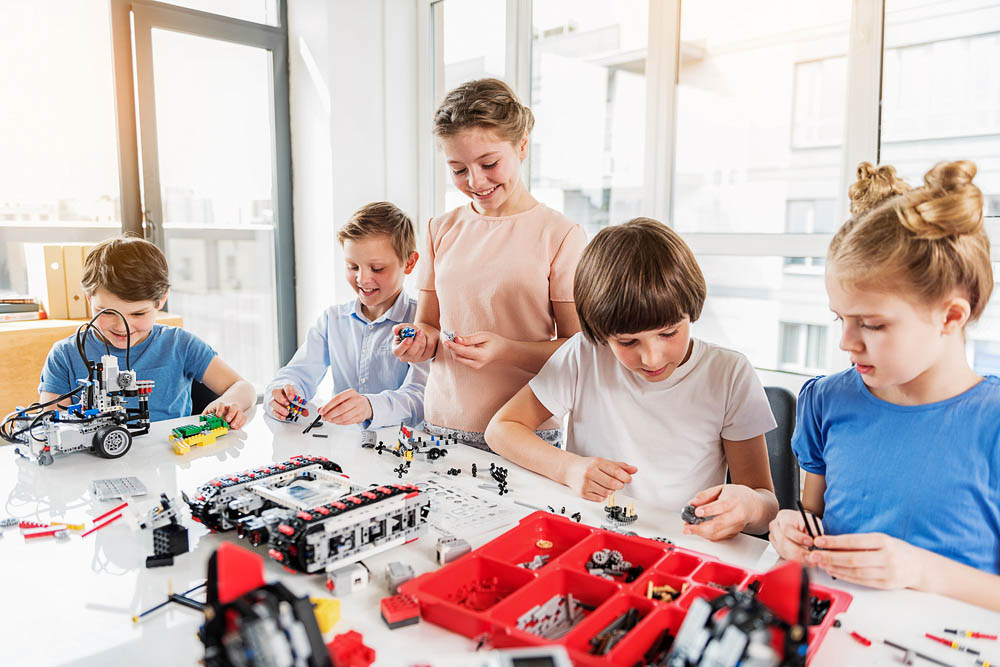 Robot Mania II (Ages 6-8)