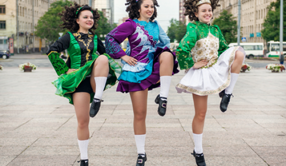 Céilí Dance