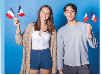 French Classes for Juniors (Grades 9-12 / Beginner: 101-103)