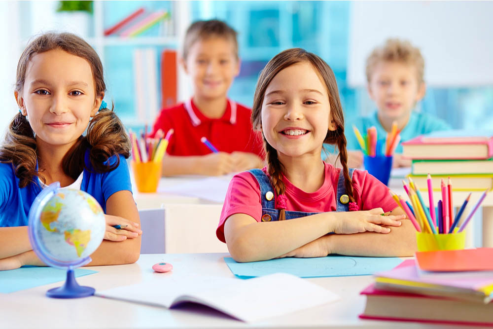a petits pas (Ages 3-5) Native French Speakers