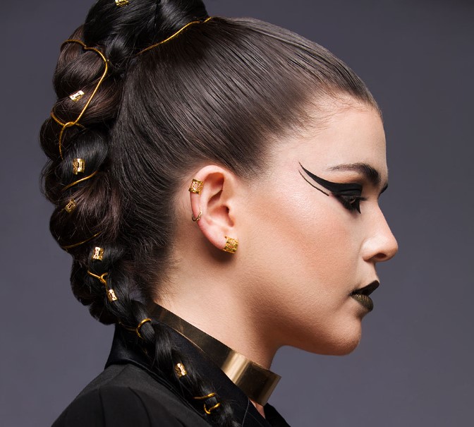 Hairstyling for Makeup Artists Program