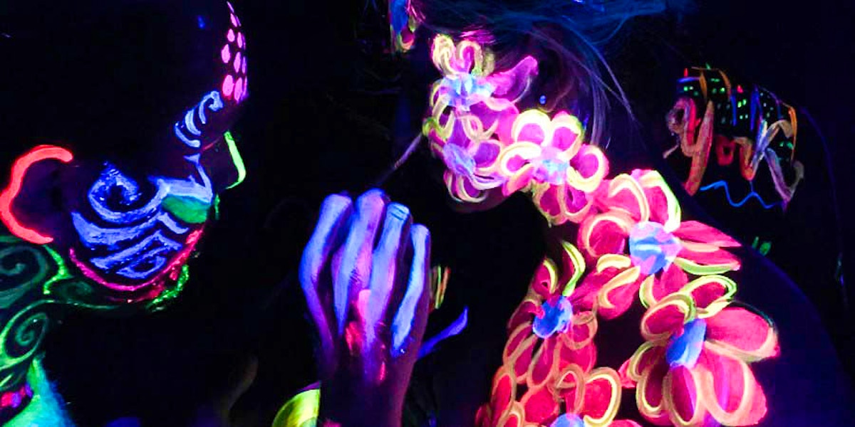 19pcs/set Glow Blacklight Neon Face And Body Paint Glow In The