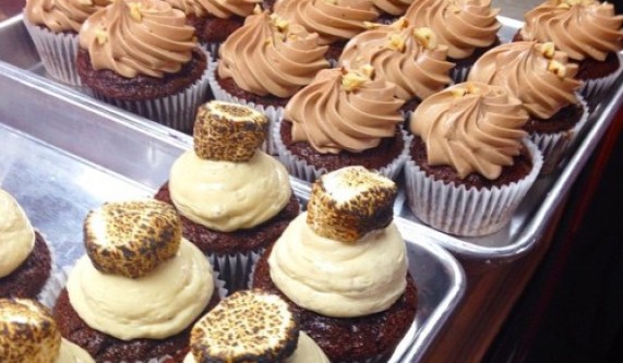 Baking Cupcakes
