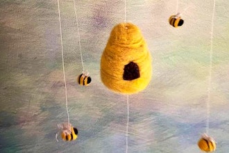 Felted Bee Mobile Workshop
