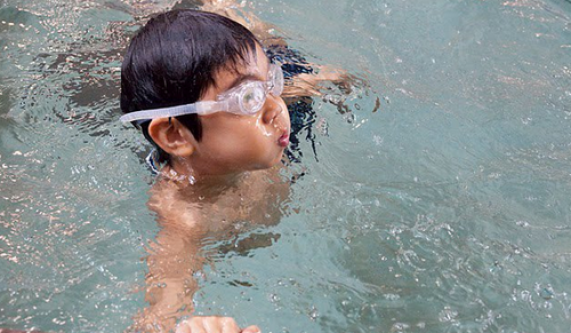 Kid Swim Beginner 2: Yorkshire Towers