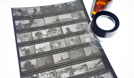 Essential Black & White Darkroom [Class in NYC] BKC CourseHorse