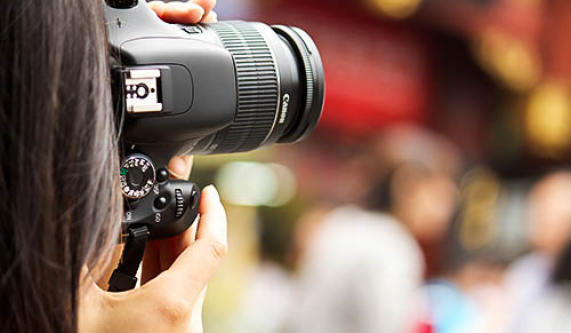 The Photograph at the Dawn of the Virtual Age