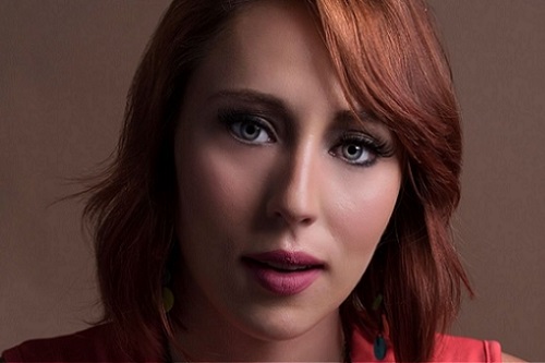 12 Ways for Lighting Your Subject in the Studio