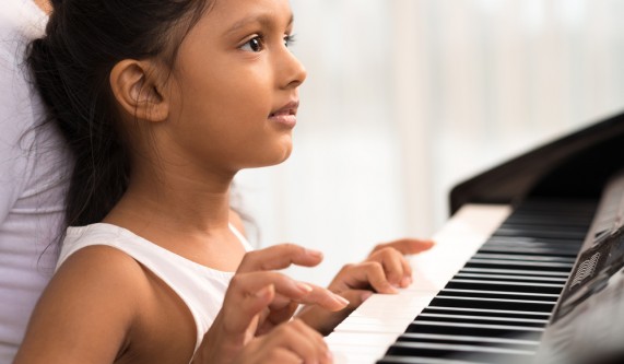Group Piano: Level I (Ages 6+)
