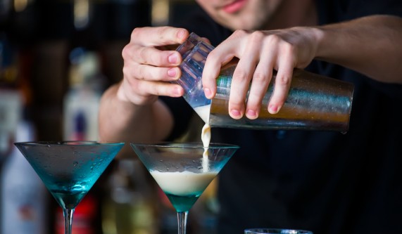 Essential Mixology Bartending - Bartending Classes Chicago ...