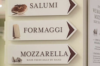 Walking Tour Of Eataly Tour Classes Chicago Coursehorse La Scuola At Eataly Chicago