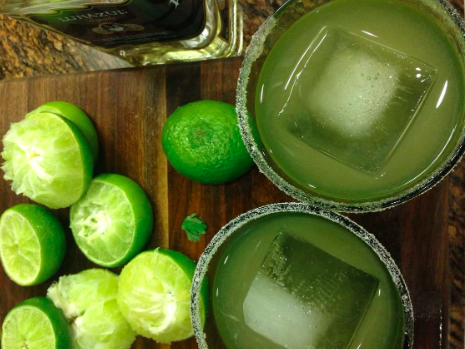 Hands-On Cocktails: Sweet vs. Sour and How to Customize Cocktails