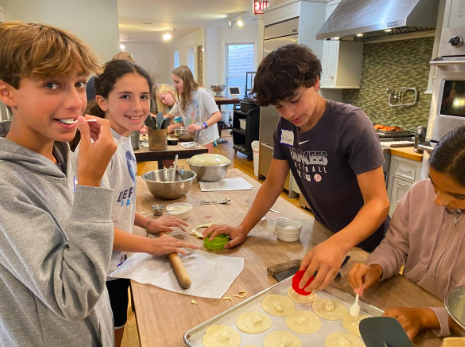 Teens Cooking: Hands-On Winter Baking