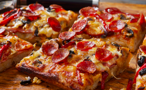 Hands-On Detroit-Style Pizza Party