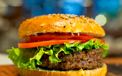 Hands-On Burger Lab: Smash vs. Pub Burgers on the Grill