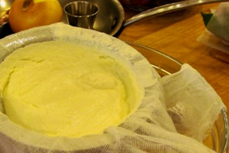 Homemade Cheesemaking