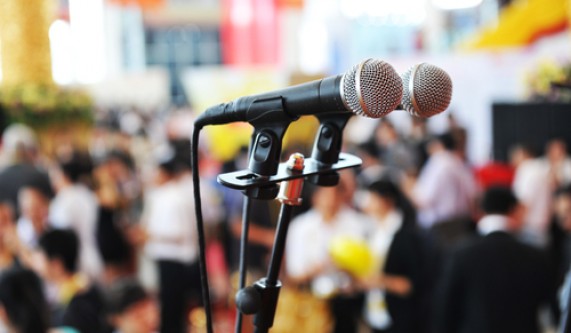 Improv(e) Yourself: Conquer Public Speaking