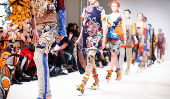 How to Produce a Fashion Show/Pop Up