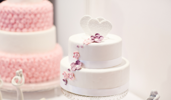 Custom Cakes | Queens, New york, NYC | A Love for Cakes