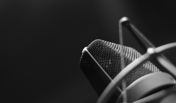 Intro to Commercial Voice Over with Diakeim Lyles