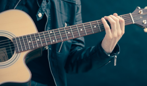 Teens Absolute Beginner to Guitar