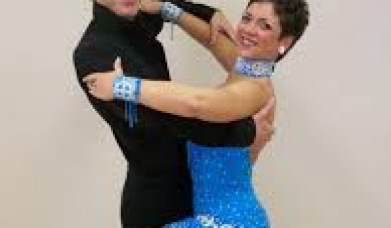 Lady’s Salsa Styling