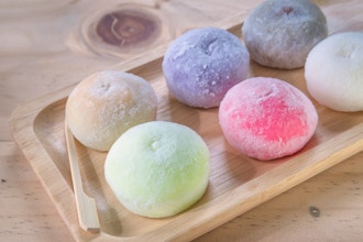 Mochi Making (Materials Included)