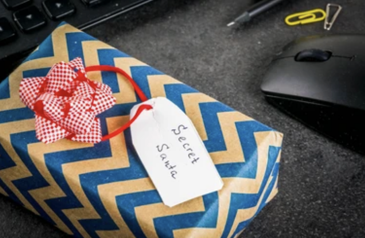 Chicago: Secret Santa Gift Exchange