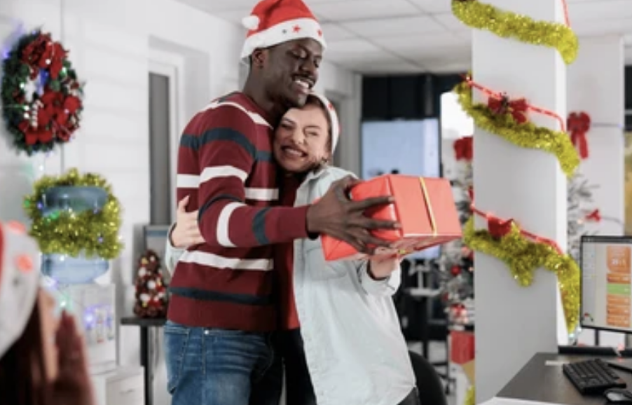 chicago secret santa 3.png
