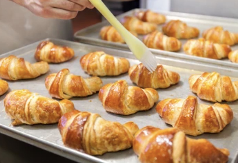 croissant3.jpeg