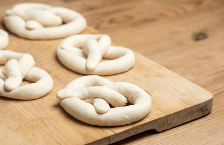 hou pretzels2.png