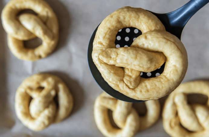hou pretzels3.png
