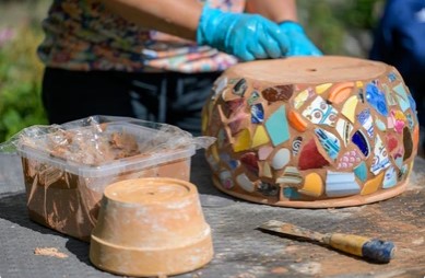 mosaic vase 3.jpg