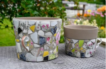 mosaic vase 4.jpg