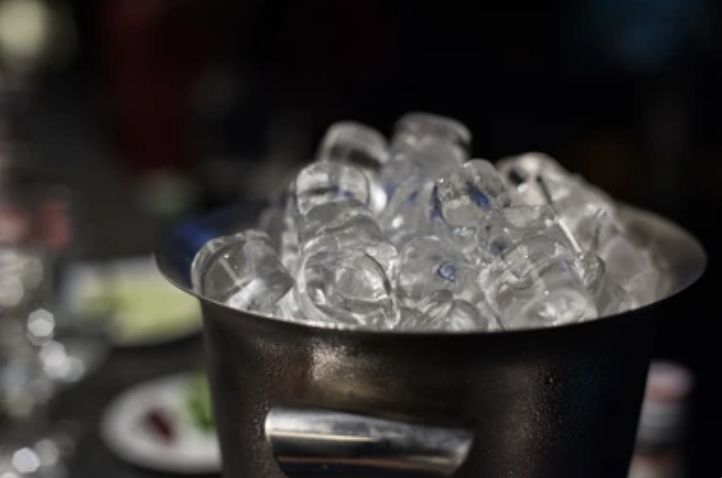 Chicago: Mixology