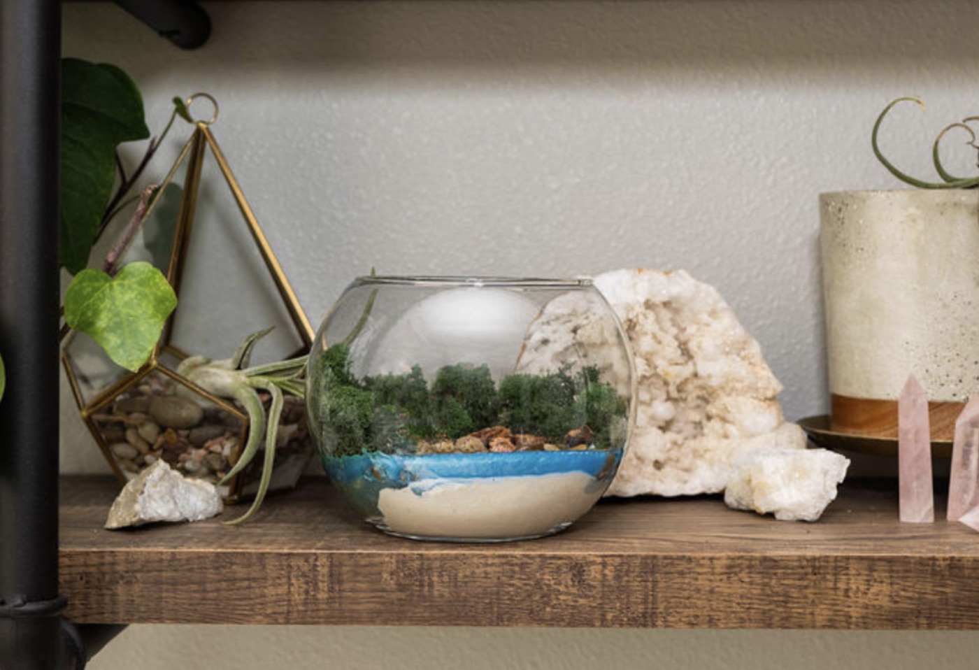 resinterrarium3.jpeg