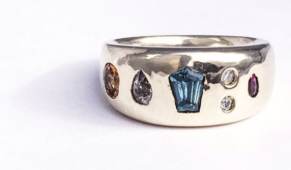 The Art of Metalsmithing by Carolina Iwanow