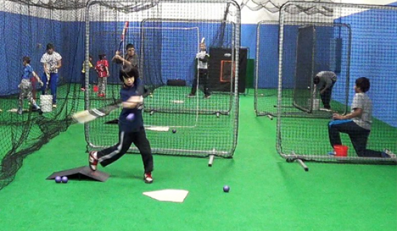 Summer Baseball Camp: Intermediate (Ages 9-12)