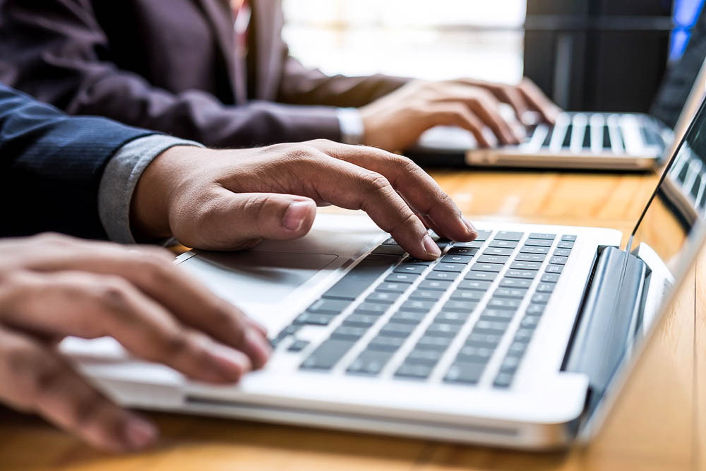 Administering Relational Databases on Microsoft Azure