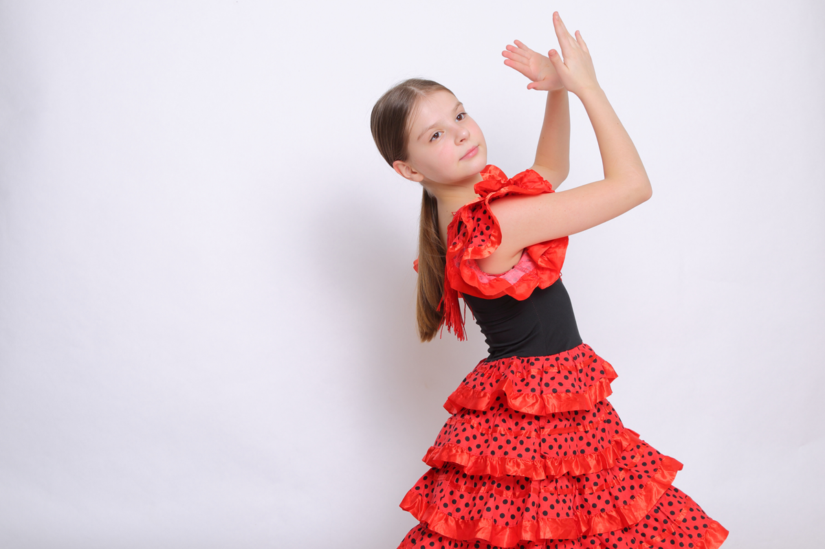 Kids Flamenco (Ages 5-7)