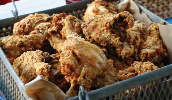 Fried Chicken and Sparkling Wine 