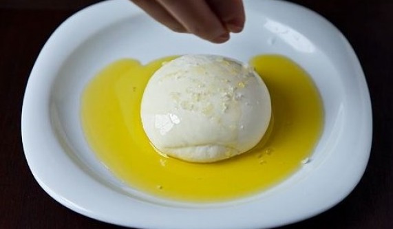 Hands-on Mozzarella Making