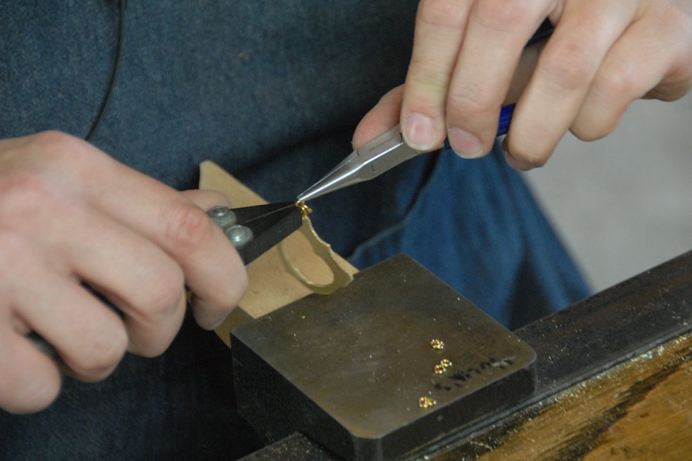 Buddy Up! Design & Craft a Monogram Keychain or Pendant