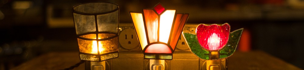 Buddy Up: Make a Stained Glass Night Light (Introduction to Stained Glass)