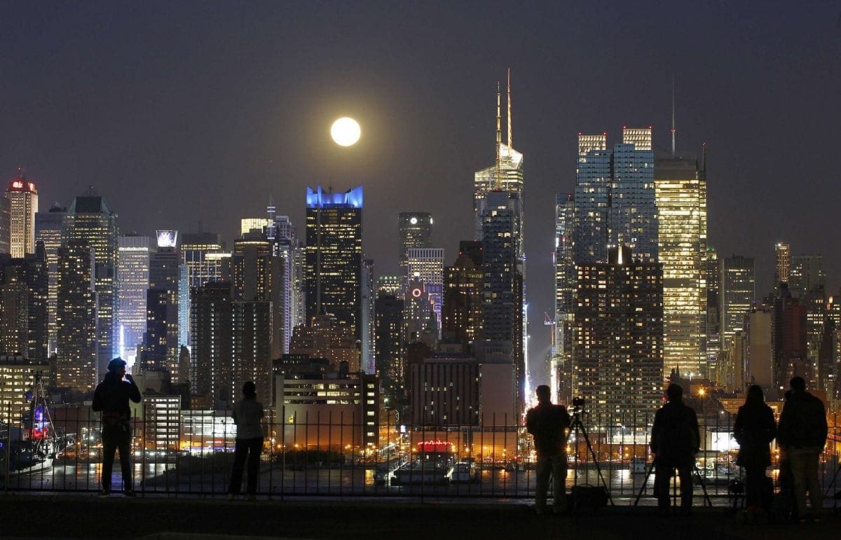 Digital Photography Live In-the-Field @ Hoboken at Night (New Jersey)