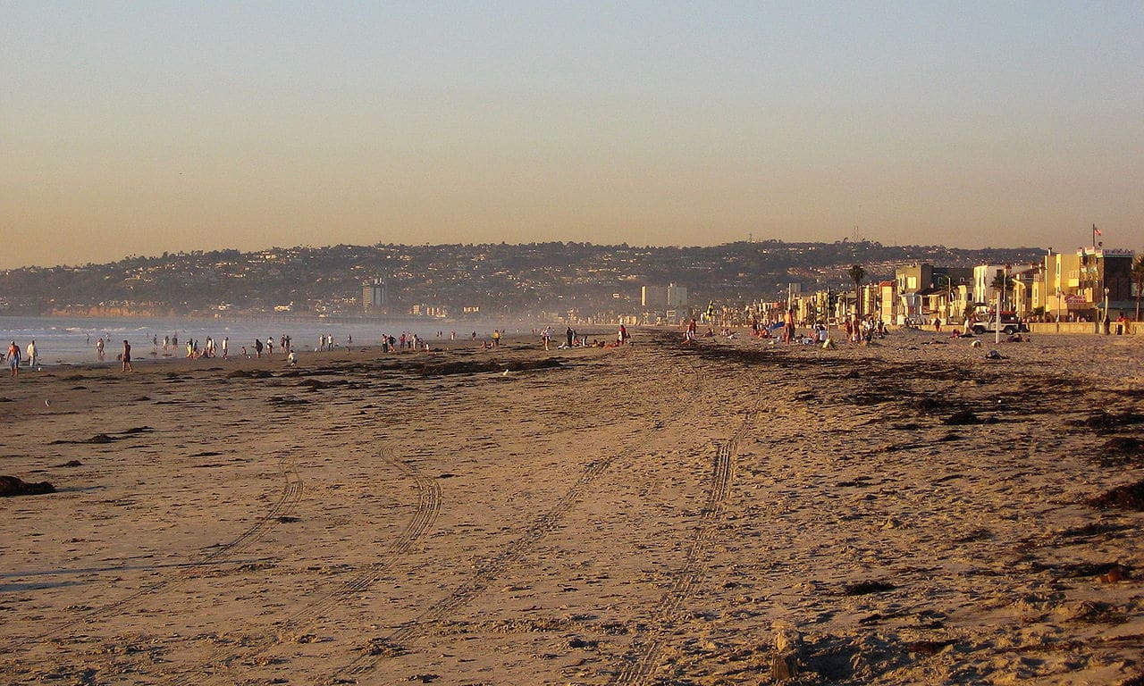 Digital Photography Live In-the-Field @ Mission Beach