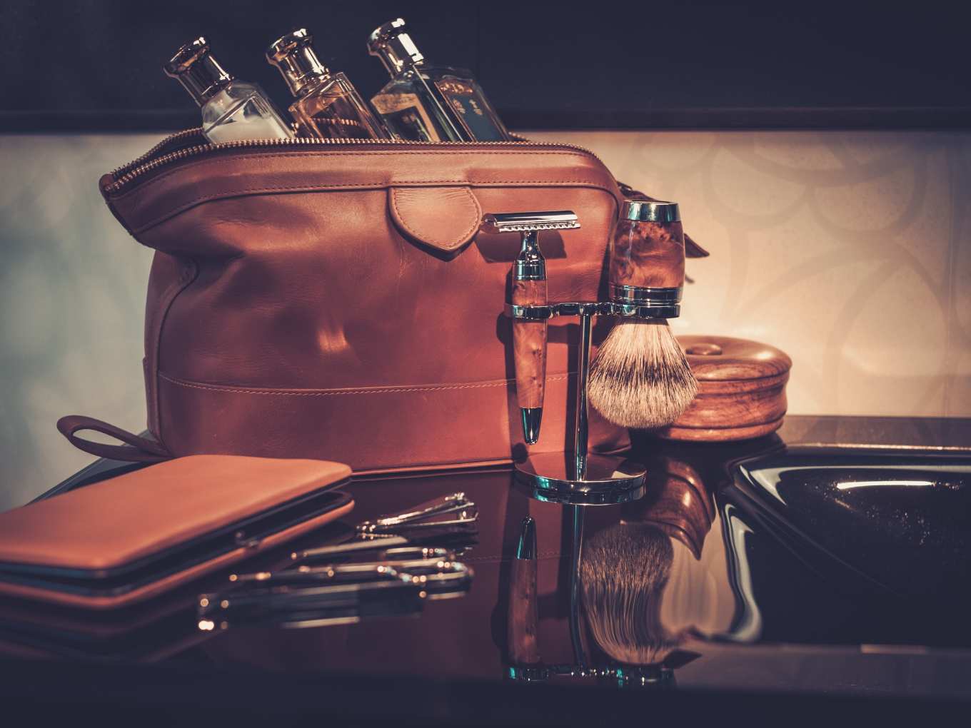 Formulating Men's Natural Grooming Essentials