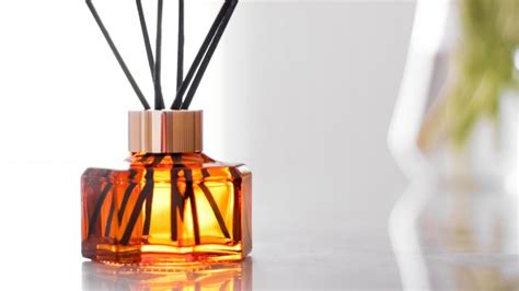 reed diffuser.jpeg