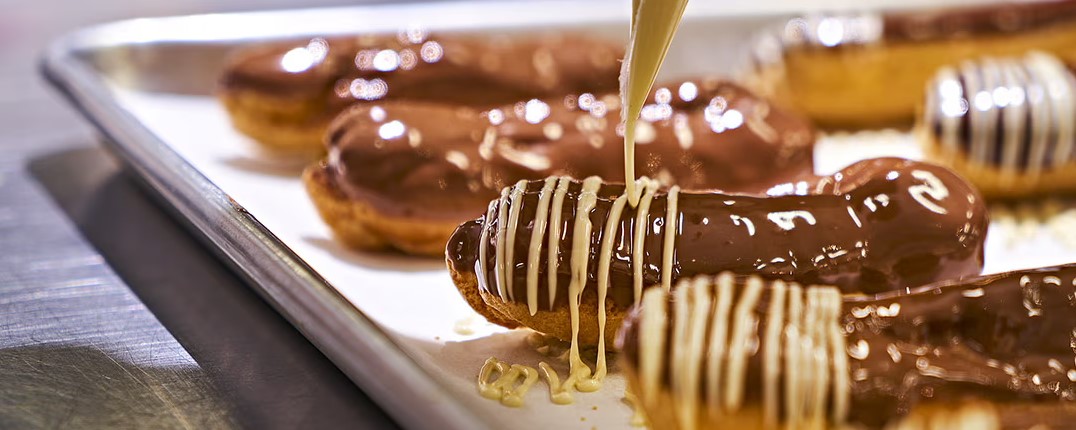 Pastry Essentials: Èclairs Dissected