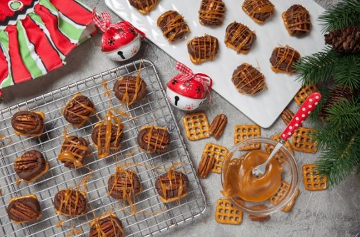 NYC: Holiday Cookie Bake & Swap